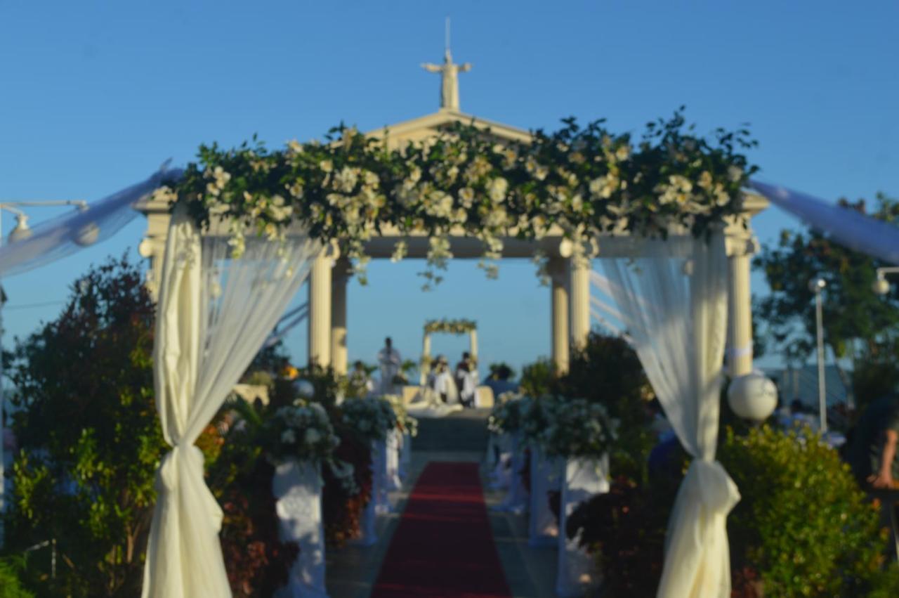 Sea Garden Resort Iloilo Exterior foto